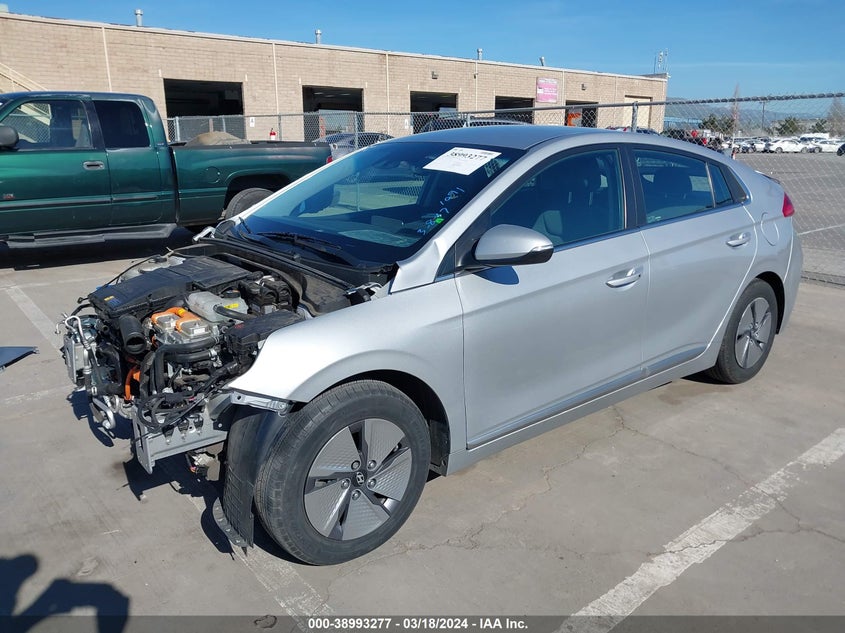 VIN KMHC75LC9LU230933 2020 HYUNDAI IONIQ HYBRID SE