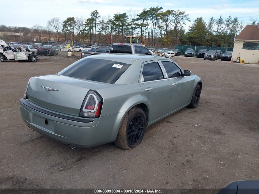 2005 Chrysler 300C VIN: 2C3AA63H85H560927 Lot: 38993804