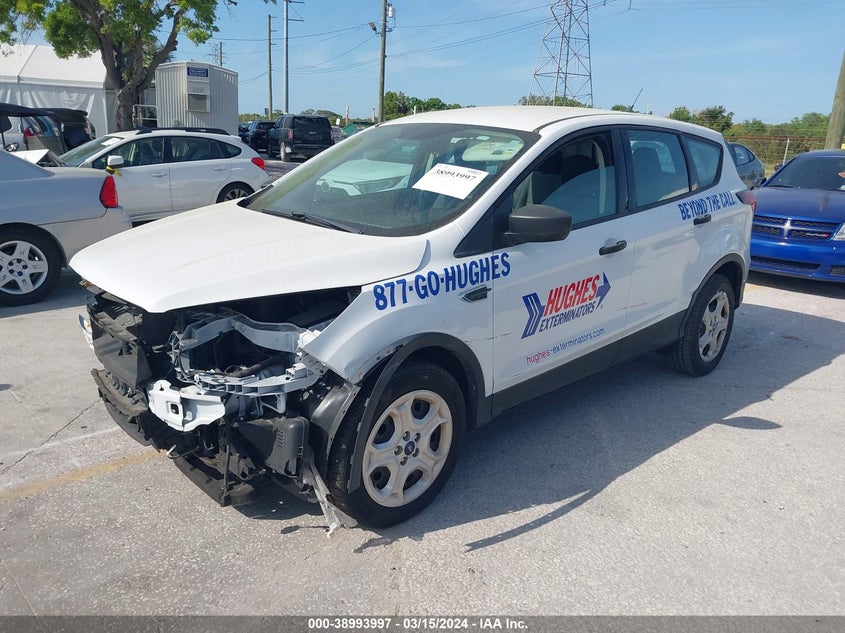 VIN 1FMCU0F76KUC34575 2019 FORD ESCAPE S