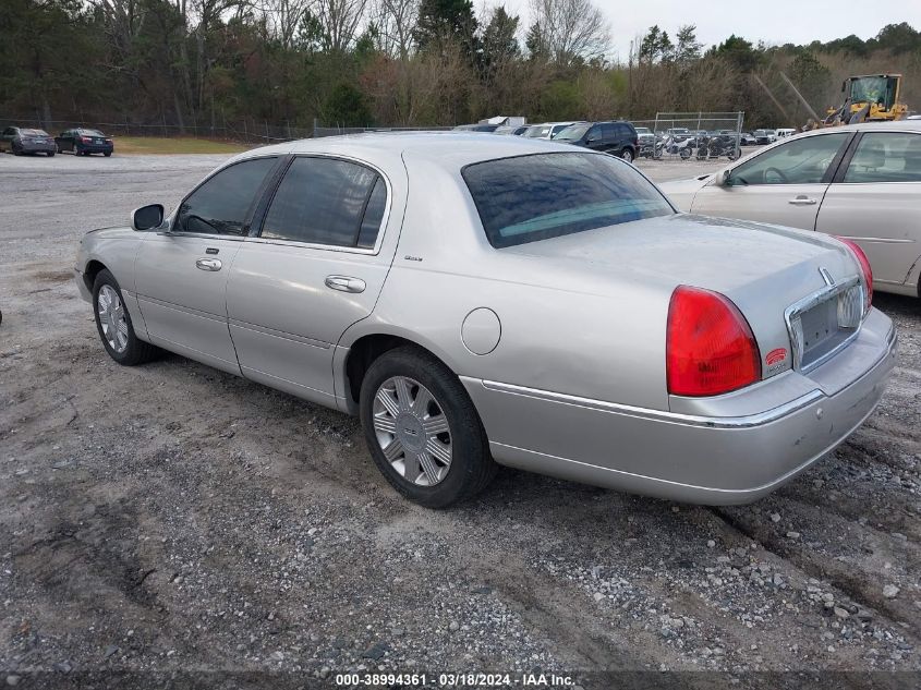 1LNHM83W14Y614757 | 2004 LINCOLN TOWN CAR