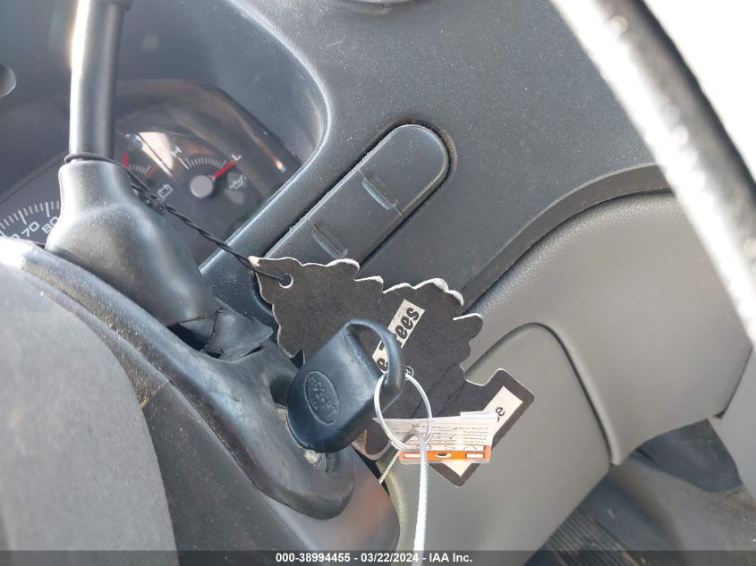 2004 Ford Expedition Xlt VIN: 1FMRU15WX4LA14213 Lot: 38994455