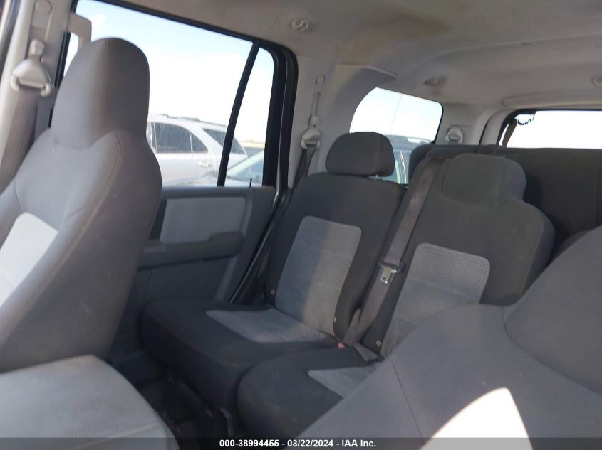 2004 Ford Expedition Xlt VIN: 1FMRU15WX4LA14213 Lot: 38994455