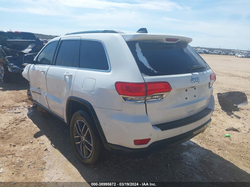 VIN 1C4RJEAG3JC481276 2018 JEEP GRAND CHEROKEE LAREDO E 4X2