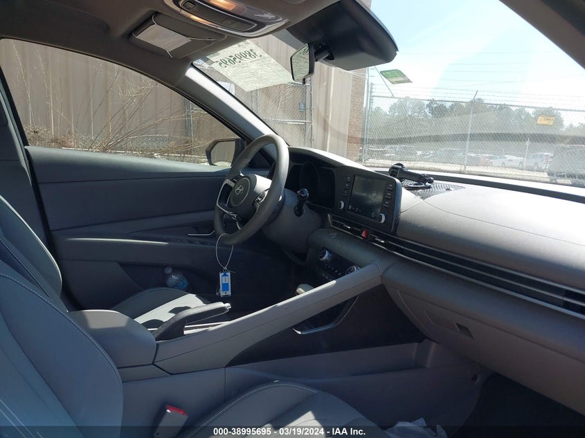 VIN 5NPLM4AG9NH078954 2022 HYUNDAI ELANTRA SEL