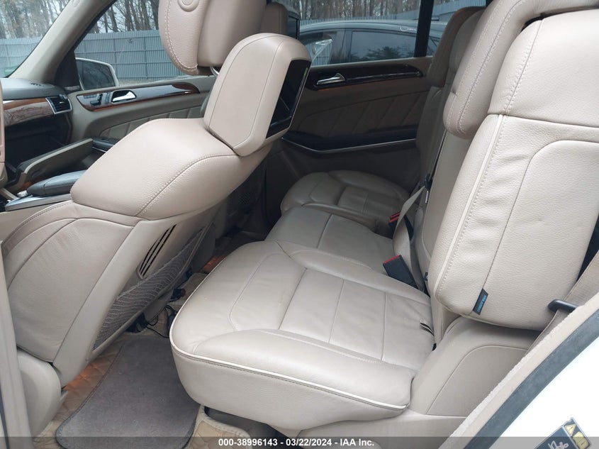 2013 MERCEDES-BENZ GL 550 4MATIC - 4JGDF7DE9DA116582