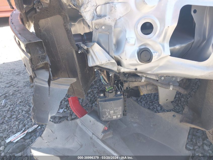 2018 NISSAN ROGUE S/SL/SV - JN8AT2MV1JW347501