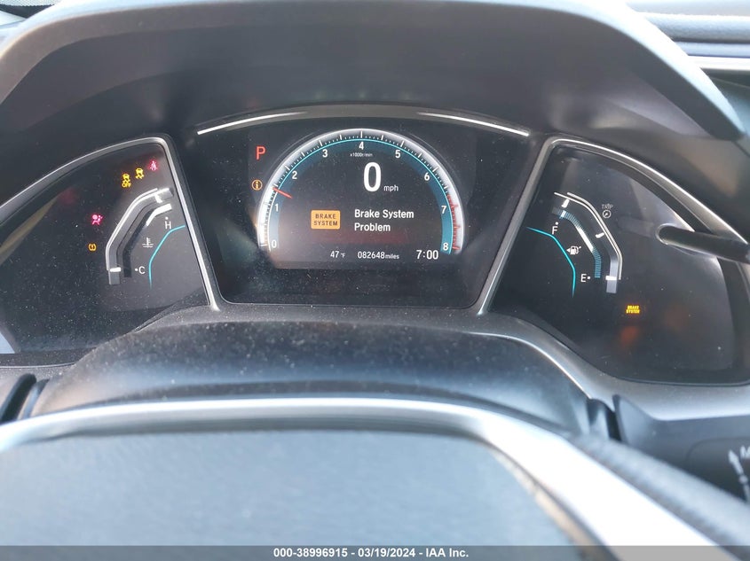 VIN 2HGFC2F77JH571887 2018 HONDA CIVIC EX