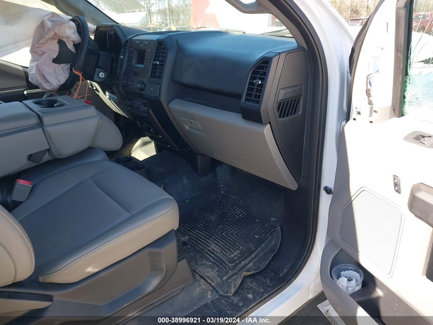 VIN 1FTEX1CB2KKC46639 2019 FORD F-150 XL
