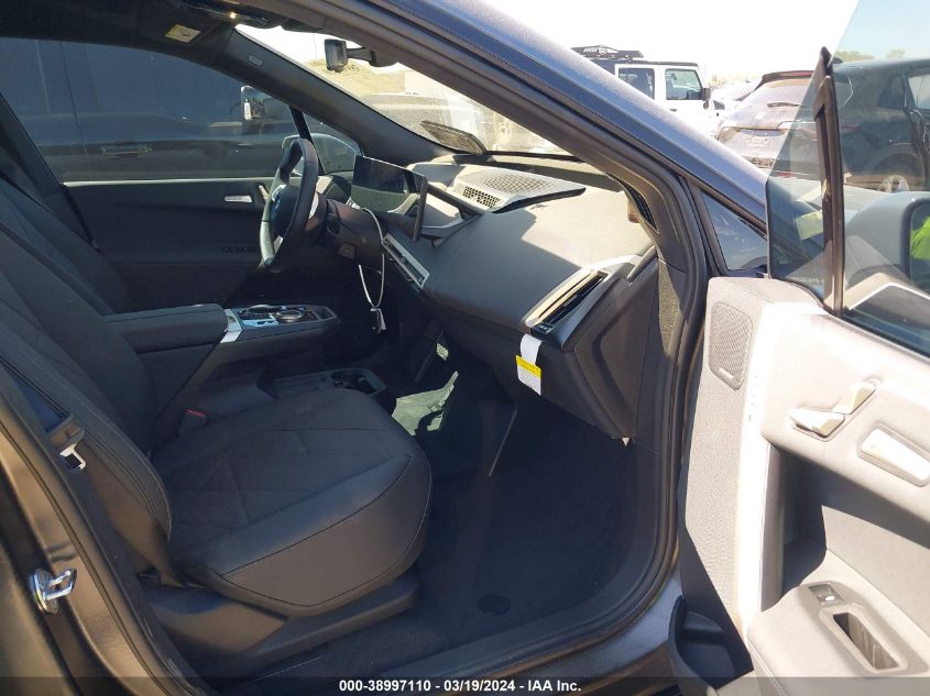 2024 BMW Ix xDrive50 VIN: WB523CF0XRCP20986 Lot: 38997110