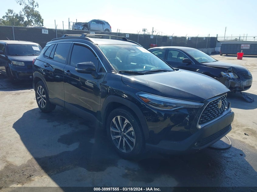 2023 Toyota Corolla Cross Xle VIN: 7MUDAAAG8PV039481 Lot: 38997555