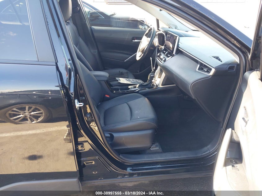 2023 Toyota Corolla Cross Xle VIN: 7MUDAAAG8PV039481 Lot: 38997555