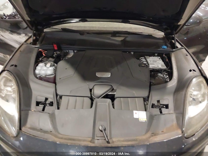 2023 PORSCHE CAYENNE PLATINUM EDITION - WP1AA2AY7PDA01066