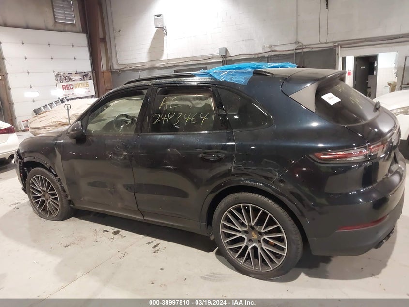 2023 PORSCHE CAYENNE PLATINUM EDITION - WP1AA2AY7PDA01066