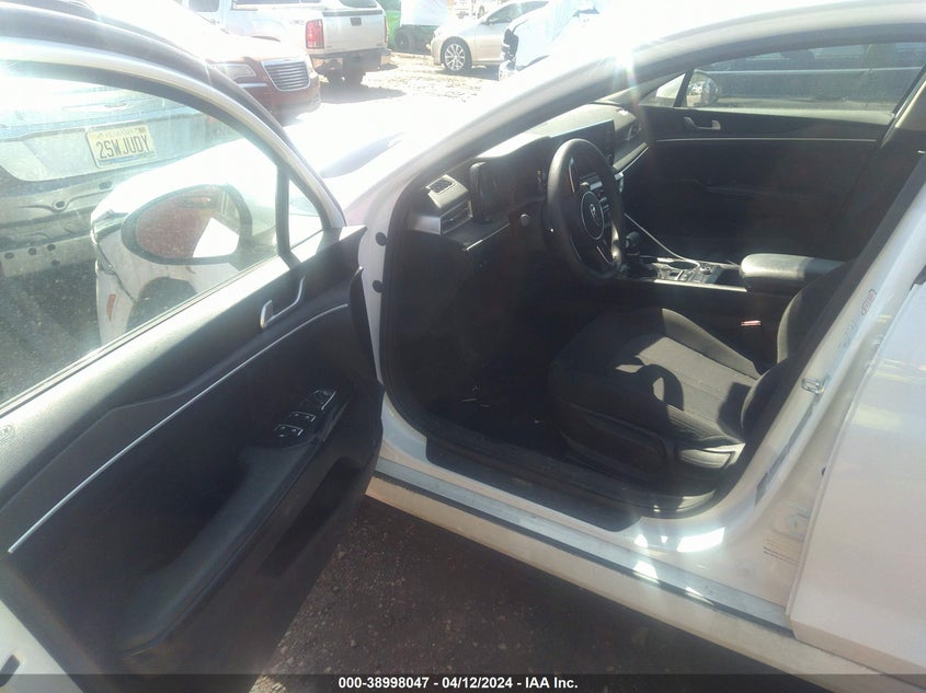 2021 KIA K5 LXS - 5XXG14J20MG068791