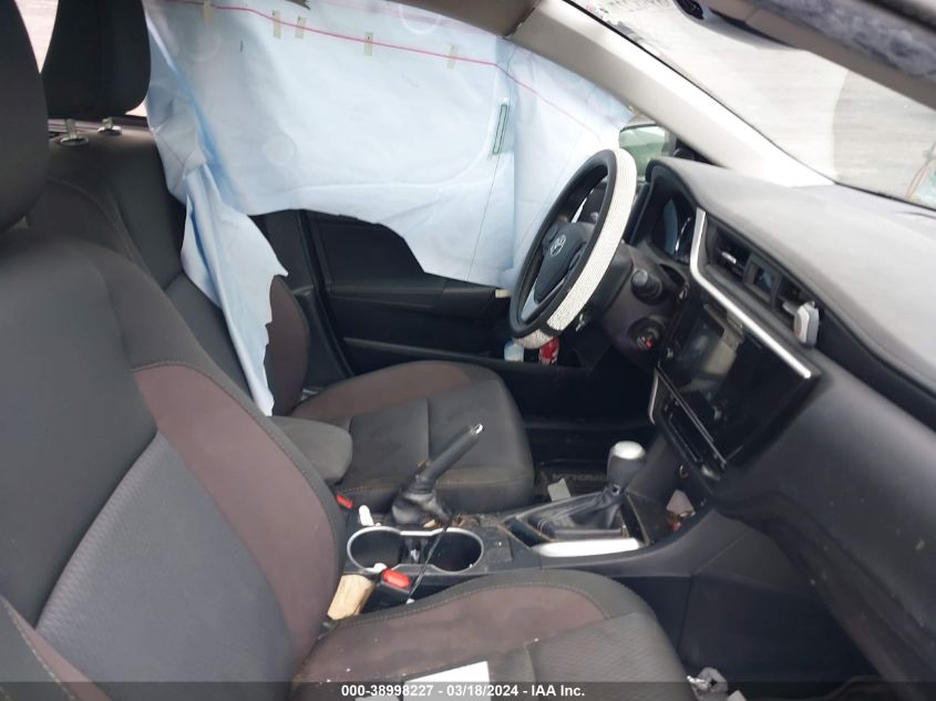 2018 TOYOTA COROLLA LE - 2T1BURHE1JC049149