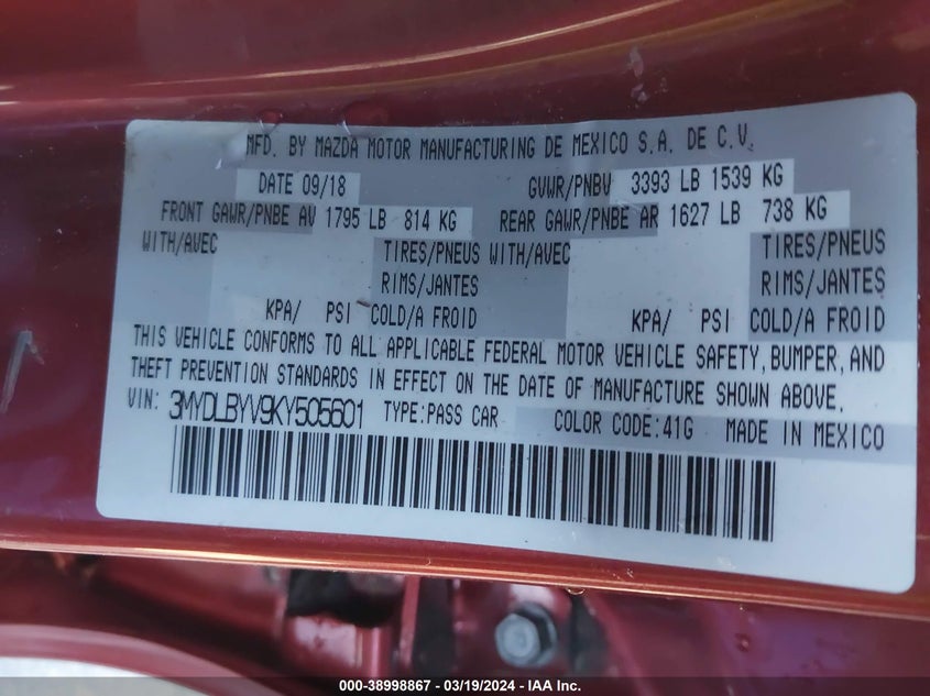 VIN 3MYDLBYV9KY505601 2019 TOYOTA YARIS LE