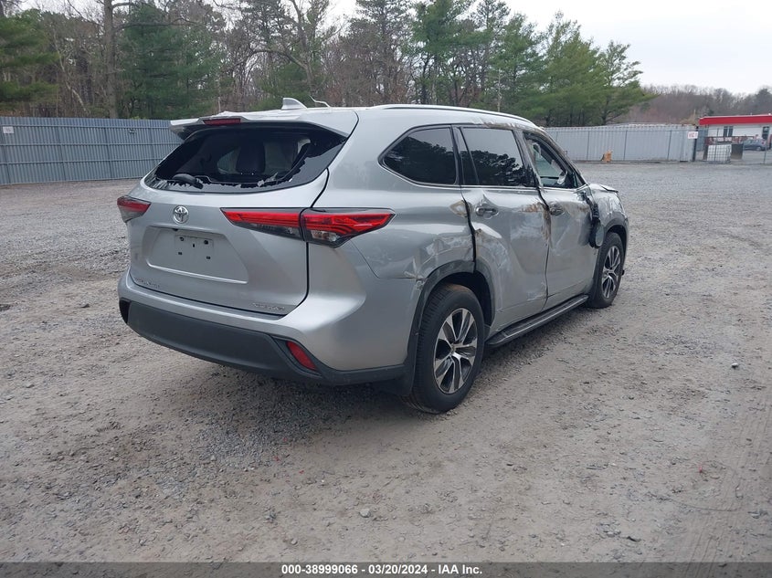 VIN 5TDHZRBH1MS075308 2021 TOYOTA HIGHLANDER XLE