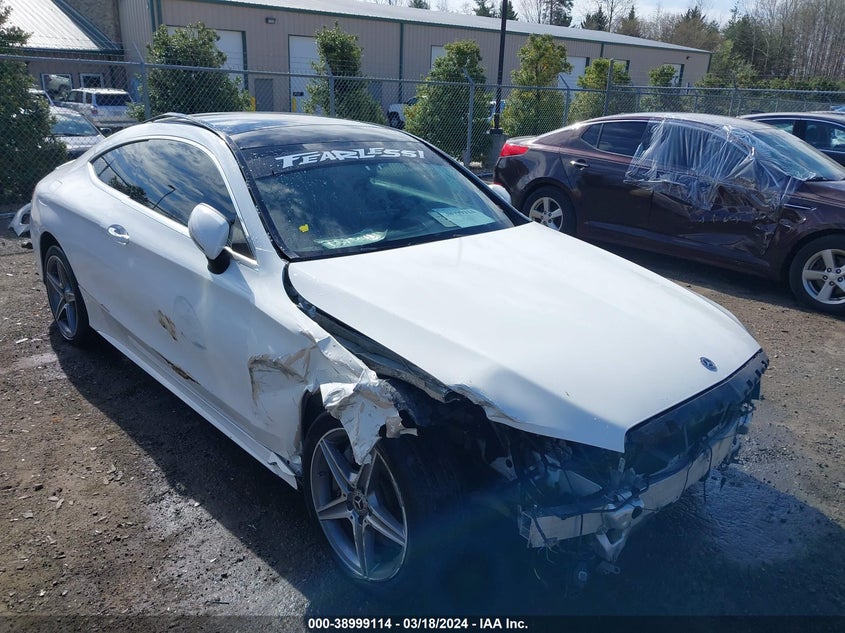 VIN WDDWJ4KB8JF661387 2018 MERCEDES-BENZ C 300 4MATIC
