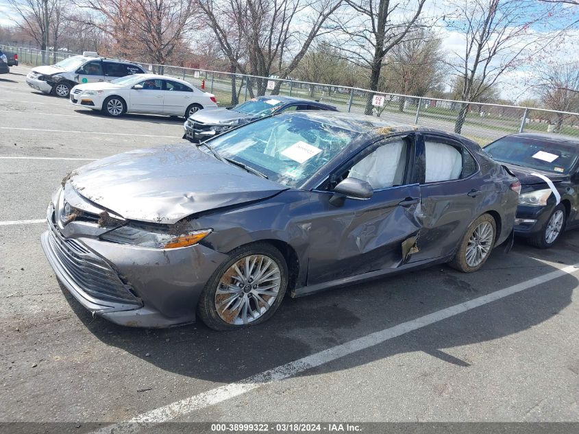 2018 TOYOTA CAMRY XLE - 4T1B11HK0JU024306