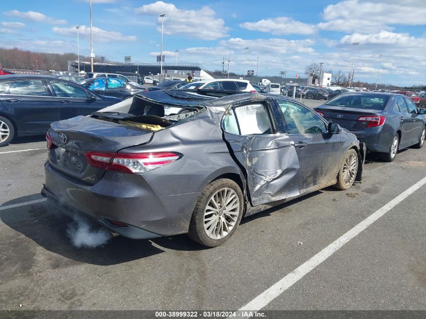 2018 TOYOTA CAMRY XLE - 4T1B11HK0JU024306