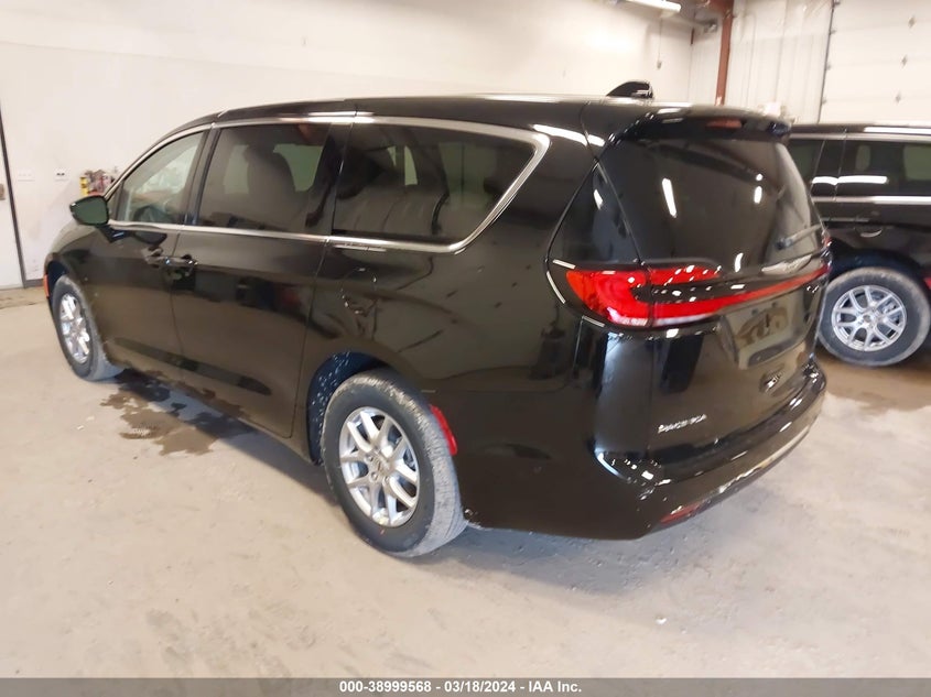 2024 CHRYSLER PACIFICA TOURING L - 2C4RC1BG5RR132592