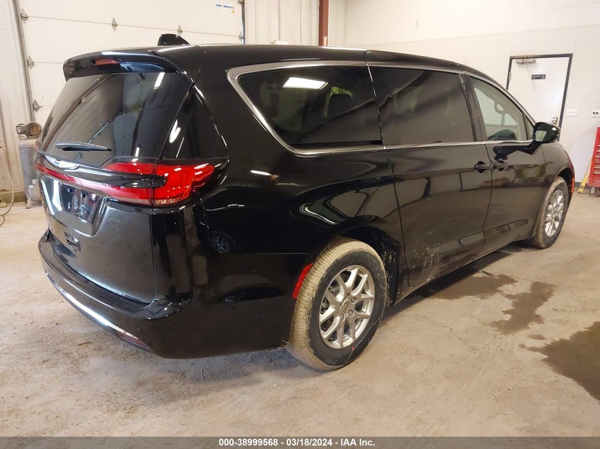 2024 CHRYSLER PACIFICA TOURING L - 2C4RC1BG5RR132592