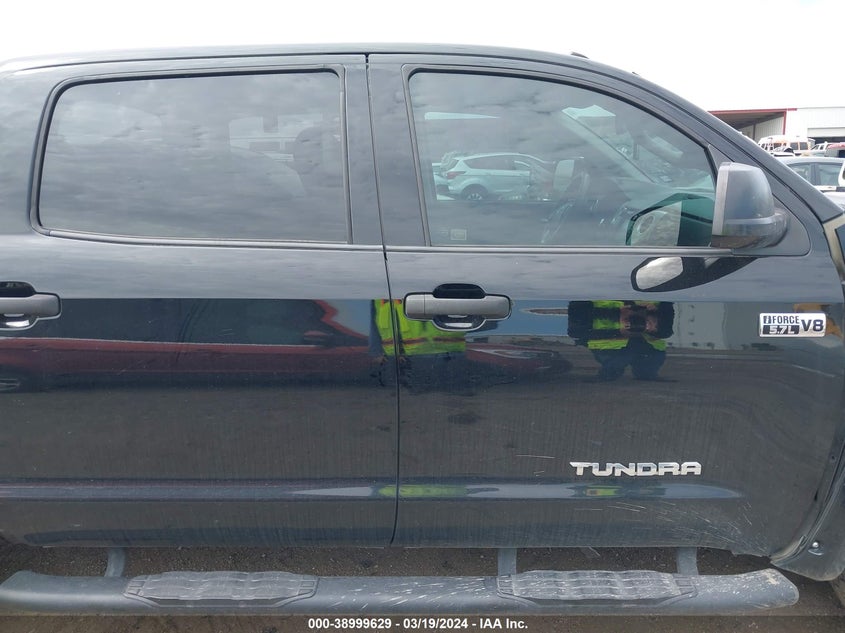 2015 TOYOTA TUNDRA CREWMAX SR5/TRD PRO - 5TFDW5F19FX425939