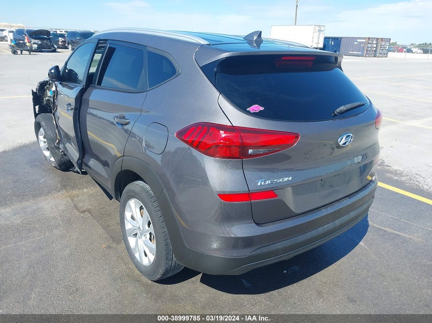 VIN: KM8J33A40MU366176 2021 HYUNDAI TUCSON VALUE