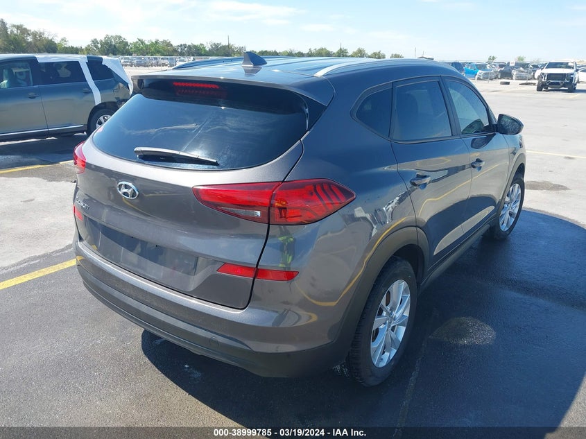VIN: KM8J33A40MU366176 2021 HYUNDAI TUCSON VALUE