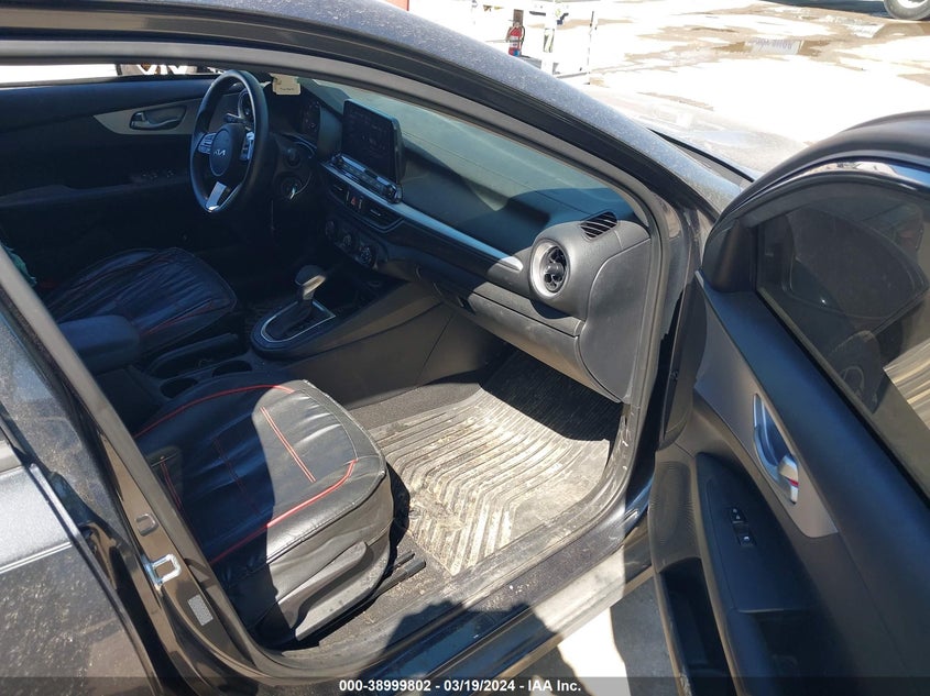 2022 KIA FORTE FE/LXS - 3KPF24AD5NE442588