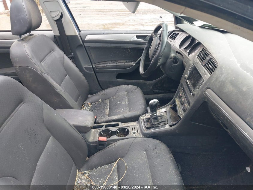 2015 VOLKSWAGEN GOLF SPORTWAGEN TSI SE 4-DOOR - 3VWC17AUXFM507298