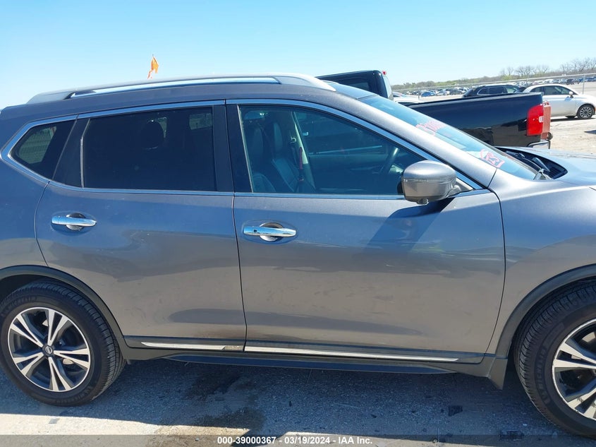 2017 NISSAN ROGUE SL - 5N1AT2MT2HC876571