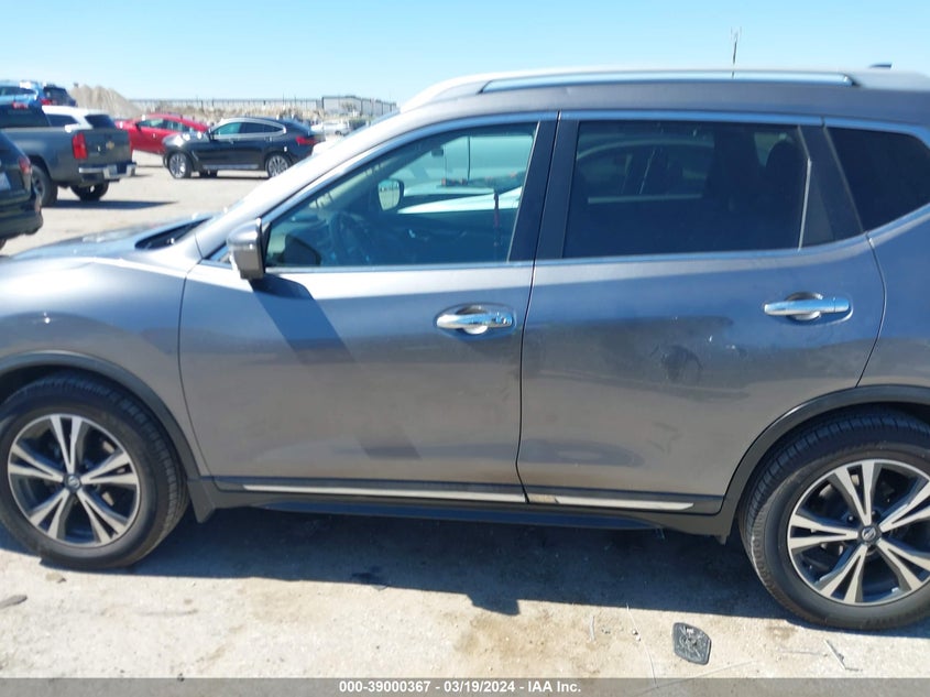 2017 NISSAN ROGUE SL - 5N1AT2MT2HC876571