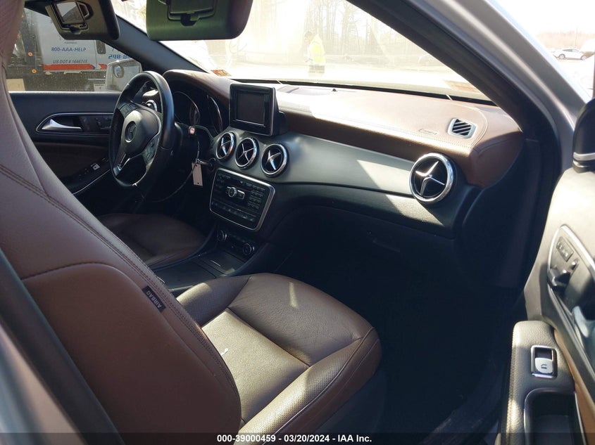 2015 Mercedes-Benz Gla 250 4Matic VIN: WDCTG4GB4FJ173184 Lot: 39000459