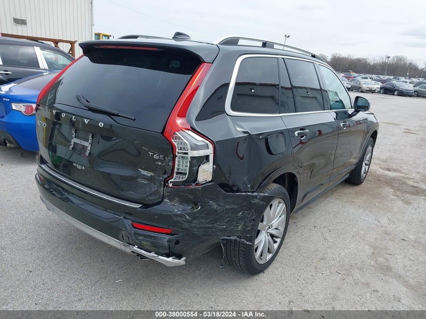 2017 VOLVO XC90 T6 MOMENTUM - YV4A22PK6H1107140