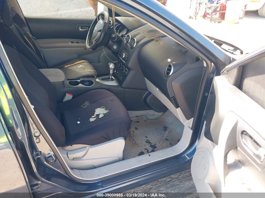 2014 NISSAN ROGUE SELECT S - JN8AS5MT1EW611955