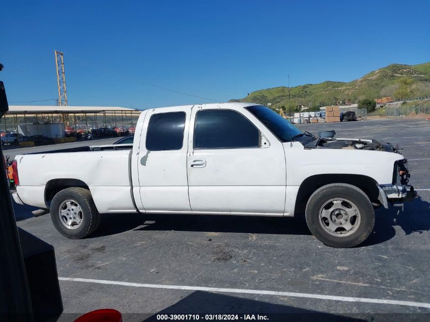 2001 Chevrolet Silverado 1500 Ls VIN: 2GCEC19T111218731 Lot: 39001710