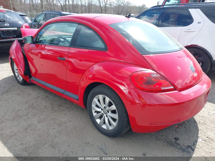 2015 VOLKSWAGEN BEETLE 1.8T FLEET EDITION - 3VWF17AT0FM651706