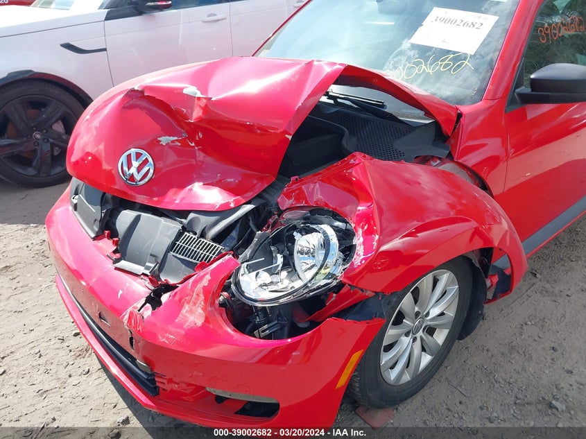 2015 VOLKSWAGEN BEETLE 1.8T FLEET EDITION - 3VWF17AT0FM651706