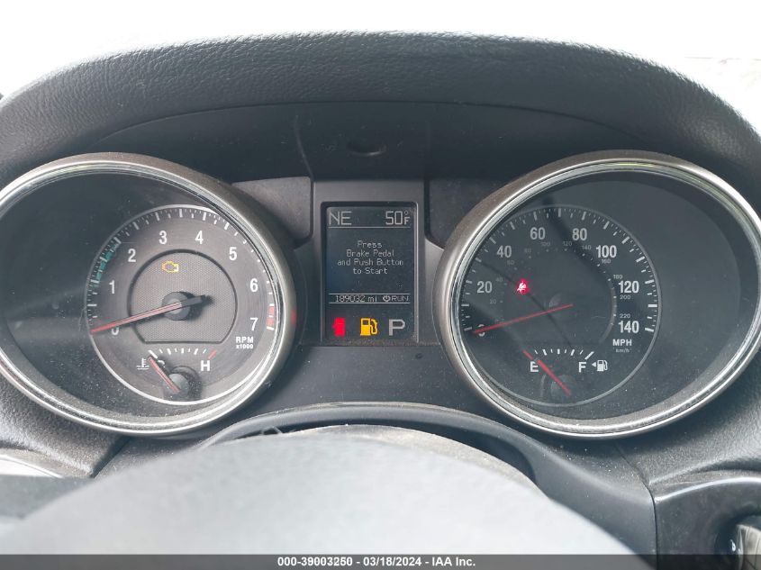 1J4RR4GG6BC546515 2011 Jeep Grand Cherokee Laredo