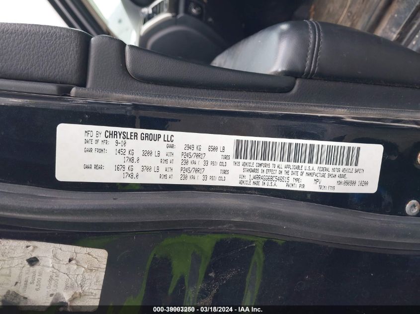 1J4RR4GG6BC546515 2011 Jeep Grand Cherokee Laredo