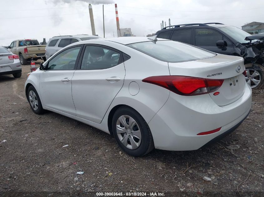 5NPDH4AE3GH792198 2016 Hyundai Elantra Se