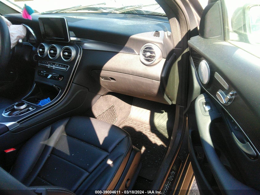 VIN WDC0G4KB6JV099892 2018 MERCEDES-BENZ GLC 300 4MATIC