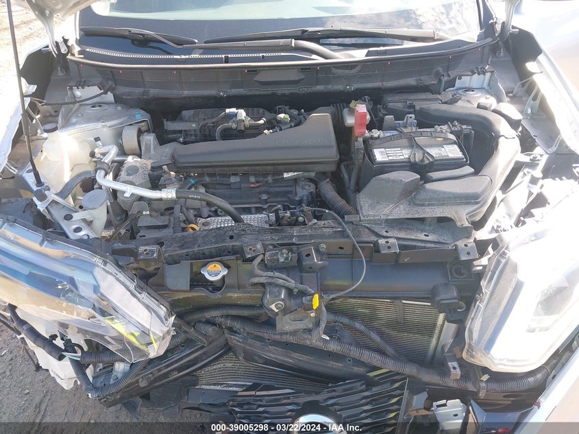 2017 NISSAN ROGUE SV - KNMAT2MV1HP522183