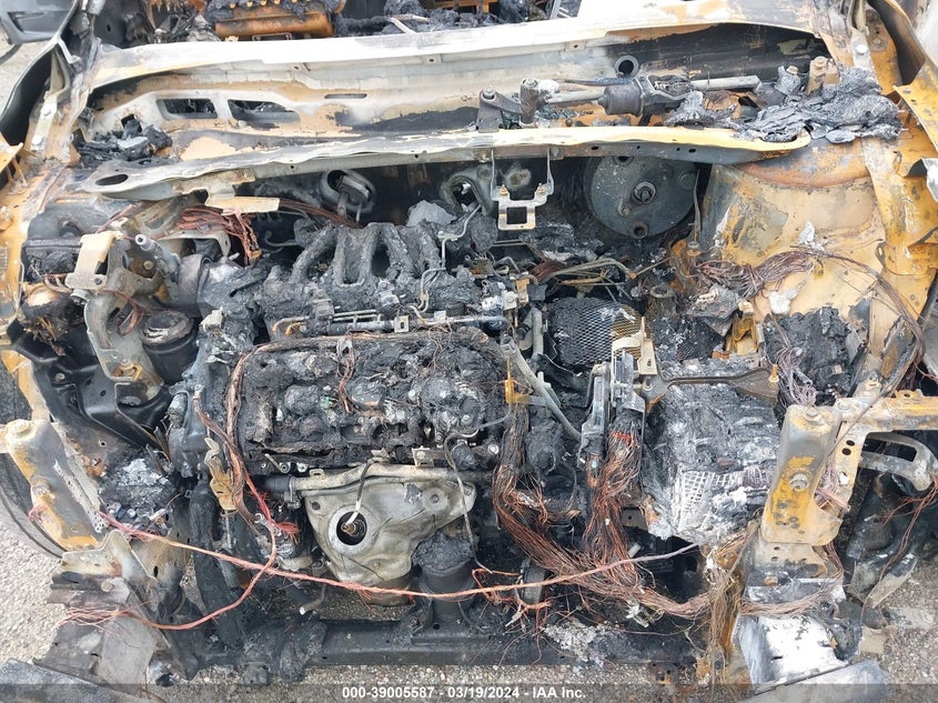 2015 NISSAN PATHFINDER PLATINUM - 5N1AR2MN2FC710242