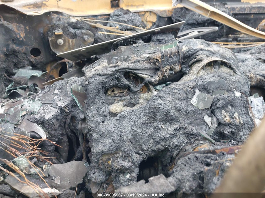 2015 NISSAN PATHFINDER PLATINUM - 5N1AR2MN2FC710242