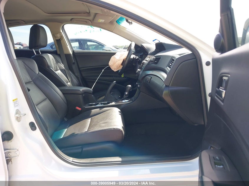 2015 Acura Ilx 2.0L VIN: 19VDE1F35FE008629 Lot: 39005949