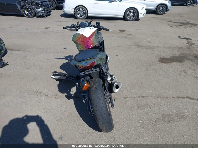 VIN MH3RH18Y4PK010112 2023 YAMAHA YZFR3 A