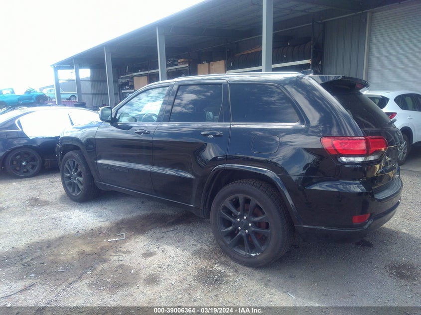 VIN 1C4RJEAG3JC288755 2018 JEEP GRAND CHEROKEE ALTITUDE 4X2