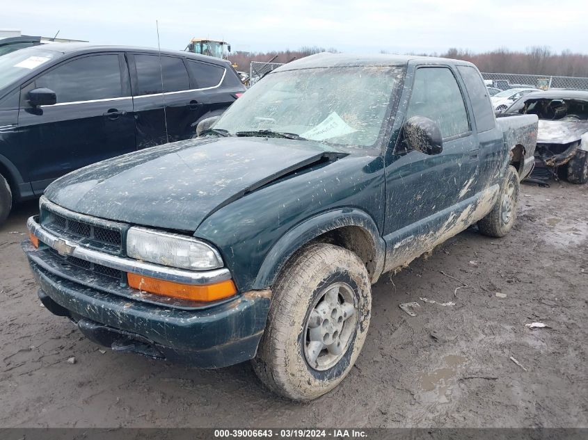 2003 Chevrolet S-10 Ls VIN: 1GCDT19XX38220220 Lot: 39006643